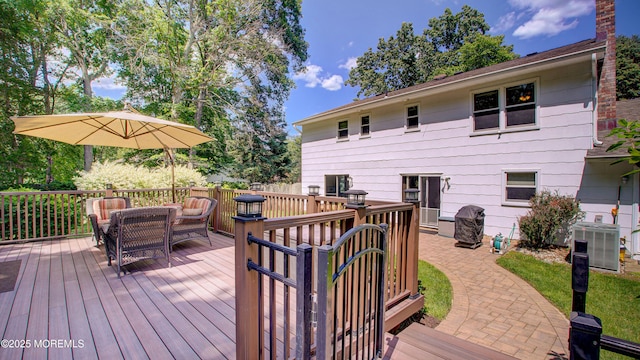 9 Toby Ter, Monroe, NJ 08831 - wooden terrace with central AC unit