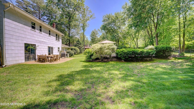 9 Toby Ter, Monroe, NJ 08831 - view of yard with a patio