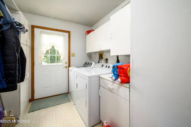 117 Waverly Pl, Howell, NJ 07731 - laundry room featuring cabinet space, light floors, and independent washer and dryer