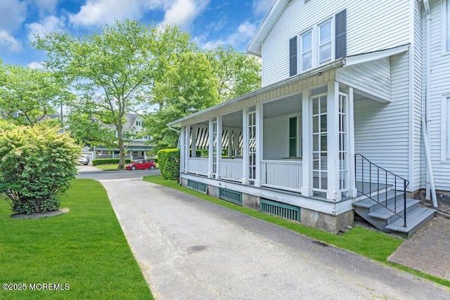 208 Ludlow Ave, Spring Lake, NJ 07762 - view of side of home featuring covered porch