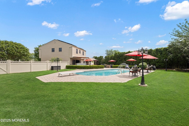 7 Carlisle Ct, Hazlet, NJ 07730 - view of swimming pool featuring a patio area and a diving board