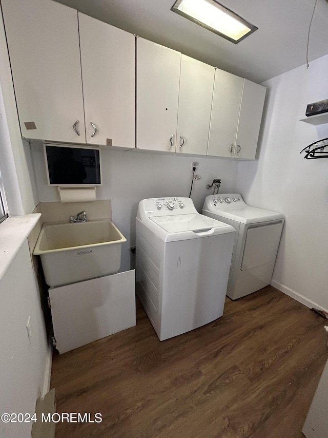 3B Hamilton Ln, Whiting, NJ 08759 - washroom featuring cabinet space, separate washer and dryer, wood finished floors, and baseboards