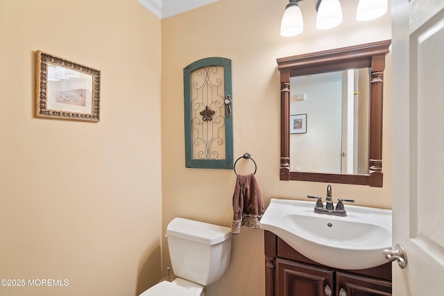 6 Palmer Ln, Englishtown, NJ 07726 - half bath with toilet, vanity, and ornamental molding