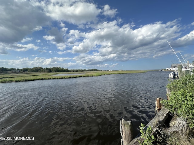 230 N Bay Dr, Bayville, NJ 08721
