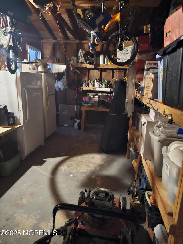 906 Egret Dr, Toms River, NJ 08753 - basement with a workshop area