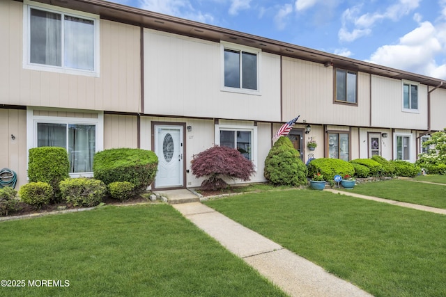 127 Creek Rd Unit 518, Brick, NJ 08724 - townhome / multi-family property featuring a front yard