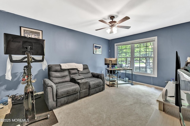 43 Woodledge Ct, Rockaway Twp, NJ 07866 - carpeted living room featuring a ceiling fan