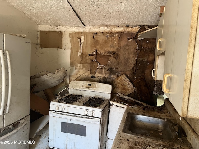 614 Beach Blvd, Forked River, NJ 08731 - kitchen with white appliances and a sink