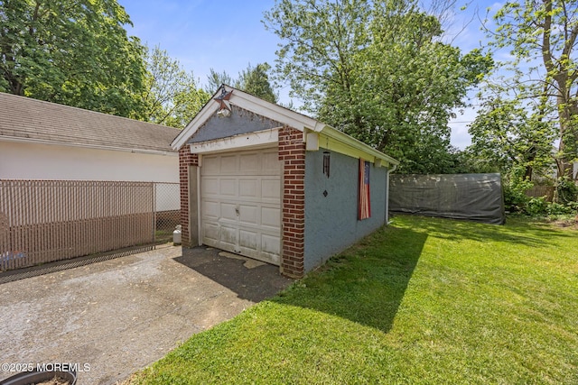 10 Fulton St, Freehold, NJ 07728 - detached garage featuring driveway