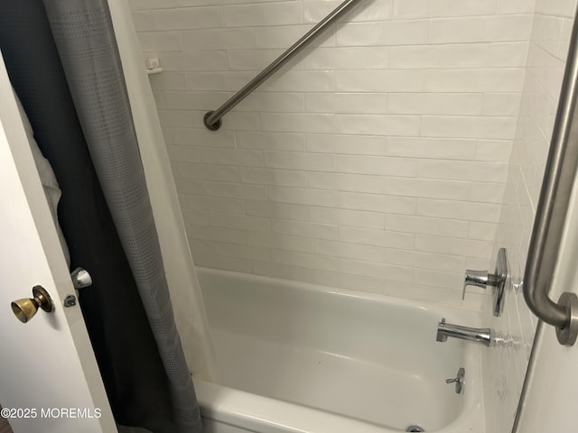 12 Medford Ct, Red Bank, NJ 07701 - bathroom with shower / bath combo