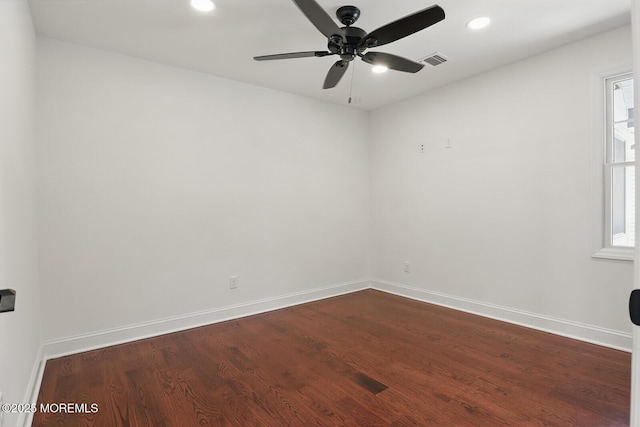 18 Neptune Pl, North Middletown, NJ 07748 - spare room featuring ceiling fan, baseboards, recessed lighting, and dark wood-style flooring