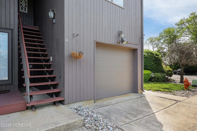 14 Sea Point Dr, Point Pleasant, NJ 08742 - garage featuring driveway