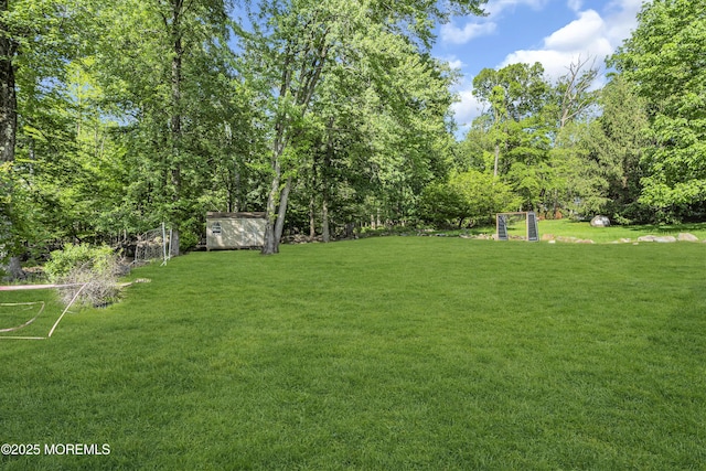 25 Glenview Rd, North Caldwell, NJ 07006 - view of yard