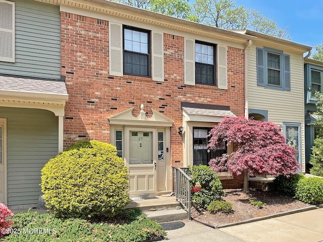 69 Bradford Ct, Aberdeen, NJ 07747 - townhome / multi-family property with brick siding