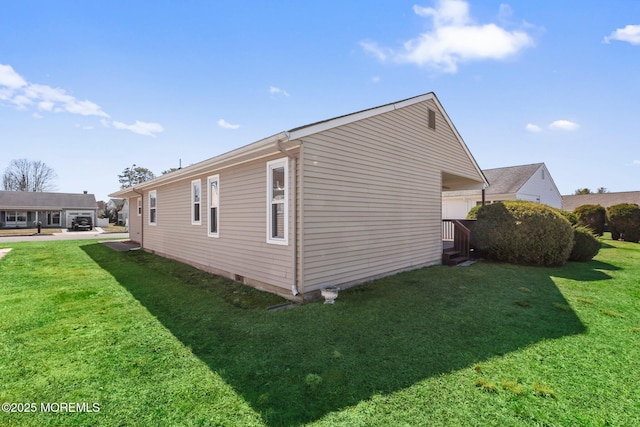 40 Prince Charles Dr, Toms River, NJ 08757 - view of side of property featuring a lawn