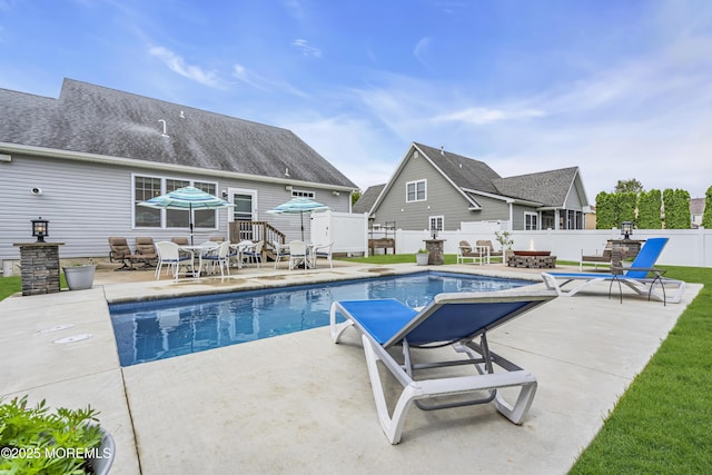 24 Woodview Ln, Cape May Court House, NJ 08210 - view of swimming pool featuring a patio area and a fenced backyard