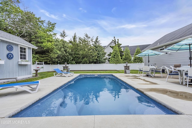 24 Woodview Ln, Cape May Court House, NJ 08210 - view of swimming pool with a patio area and a fenced backyard