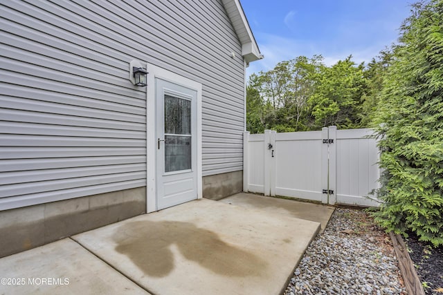 24 Woodview Ln, Cape May Court House, NJ 08210 - view of patio featuring a gate