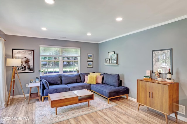 22 Commons Dr, Neptune Township, NJ 07753 - living area featuring light wood finished floors, ornamental molding, baseboards, and recessed lighting