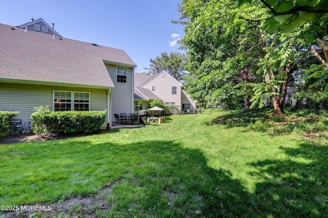 22 Commons Dr, Neptune Township, NJ 07753 - view of green lawn