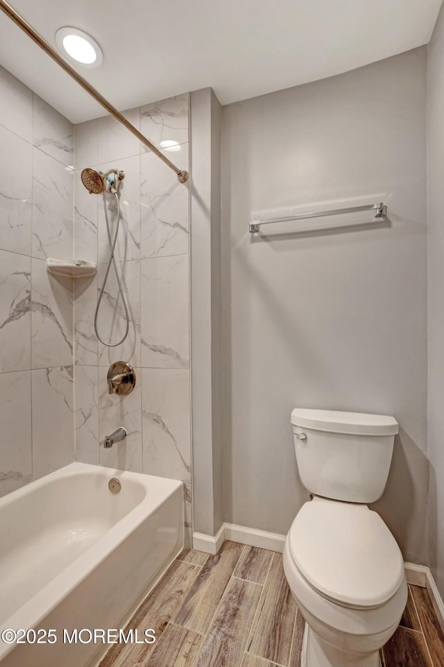 22 Commons Dr, Neptune Township, NJ 07753 - full bath featuring wood finish floors, toilet, baseboards, and shower / tub combination