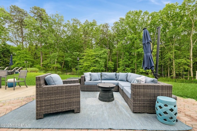 30 Thousand Oaks Ter, Howell, NJ 07731 - view of patio with an outdoor hangout area