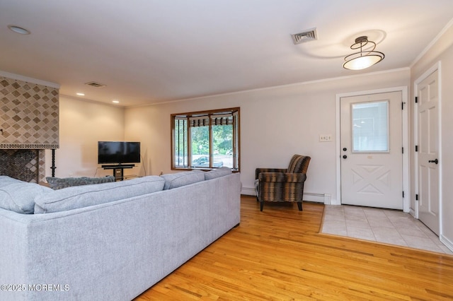668 Clifton Ave, Toms River, NJ 08753 - living area featuring light wood-type flooring, crown molding, baseboard heating, and recessed lighting