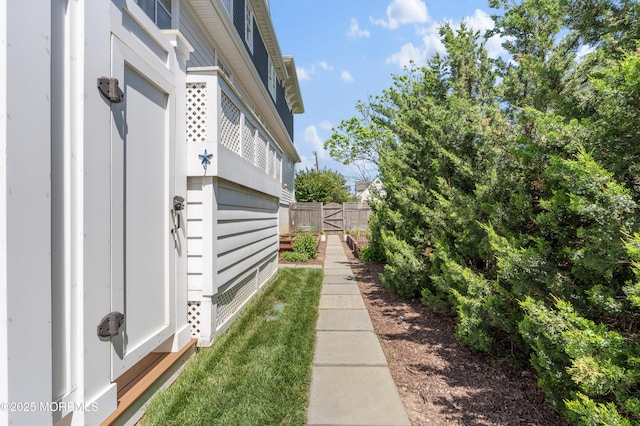 8 River Ave, Monmouth Beach, NJ 07750 - photo 39