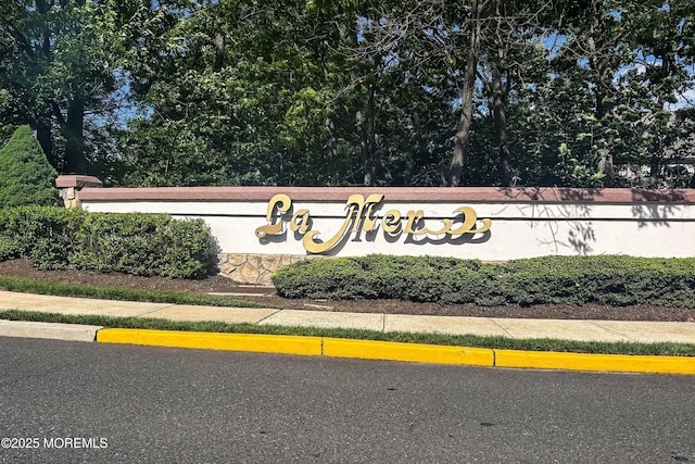 1915 Switzer Ave Unit 1915, Parlin, NJ 08859 - view of community sign