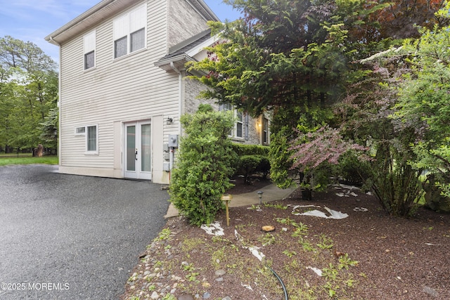 17 Meadow Run Ct, Jackson, NJ 08527 - rear view of property with french doors