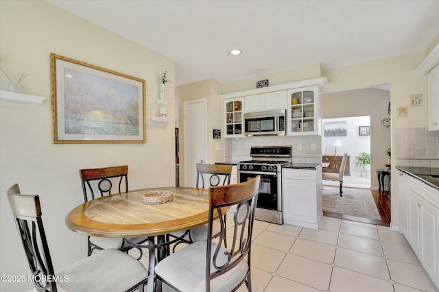 56 Hazel Dr, Freehold, NJ 07728 - dining room with recessed lighting