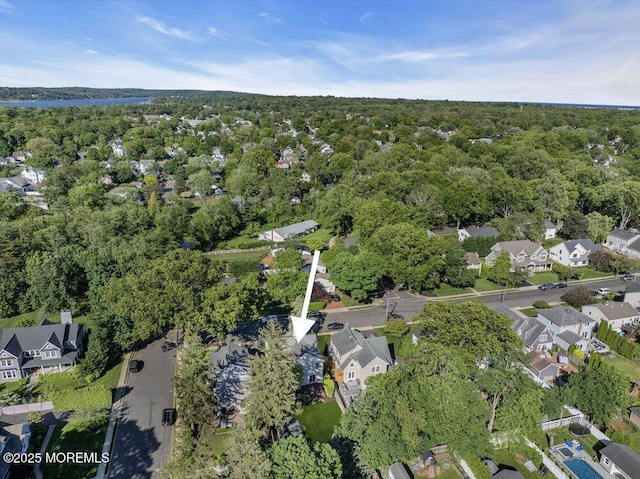 10 Forrest Ave, Fair Haven, NJ 07704 - aerial view of property and surrounding area with nearby suburban area and a heavily wooded area