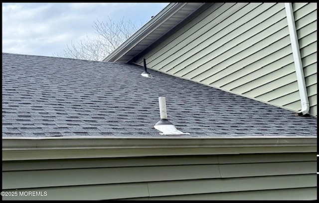 123 France St, Toms River, NJ 08753 - exterior view of roof with shingles