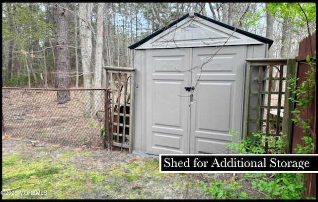 123 France St, Toms River, NJ 08753 - view of shed
