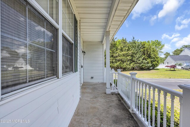 1 Overlook Ct, Manchester, NJ 08759 - view of covered porch