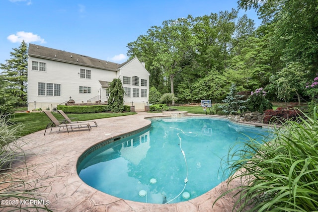 11 Elkridge Way, Manalapan, NJ 07726 - swimming pool featuring a patio