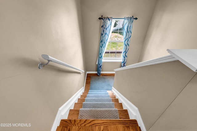 9 Fullerton Dr, Brick, NJ 08723 - stairs with baseboards