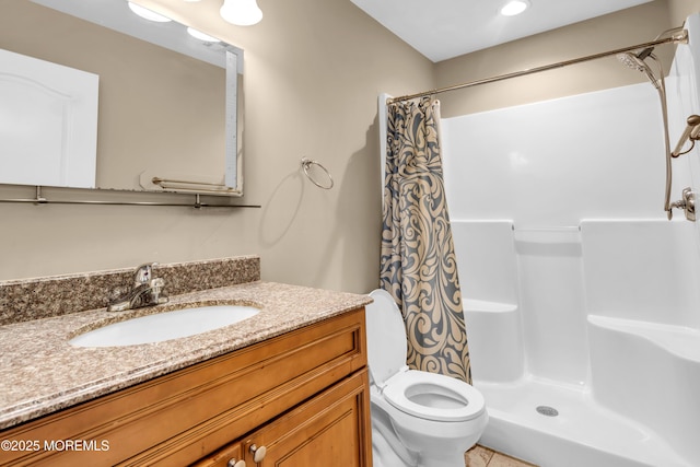 9 Fullerton Dr, Brick, NJ 08723 - full bath featuring vanity, toilet, and curtained shower