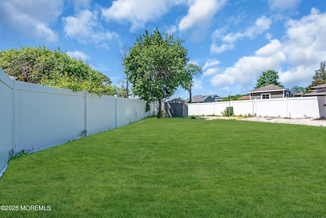 9 Fullerton Dr, Brick, NJ 08723 - view of yard