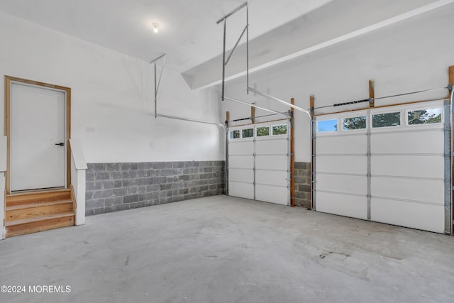 169 Grand Central Pkwy, Bayville, NJ 08721 - garage featuring concrete block wall