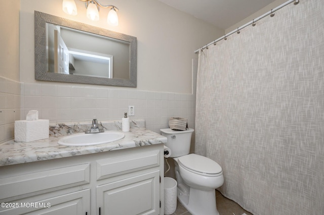 1A Winthrop Pl Unit 55, Whiting, NJ 08759 - full bathroom featuring vanity, toilet, tile walls, and a shower with curtain