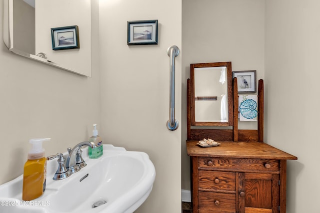 604 N Blvd, Lake Como, NJ 07719 - bathroom with a sink