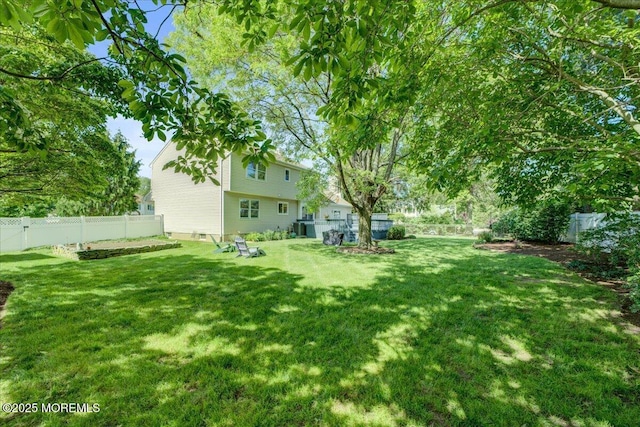 18 Vaughn Dr, Middletown, NJ 07748 - view of yard