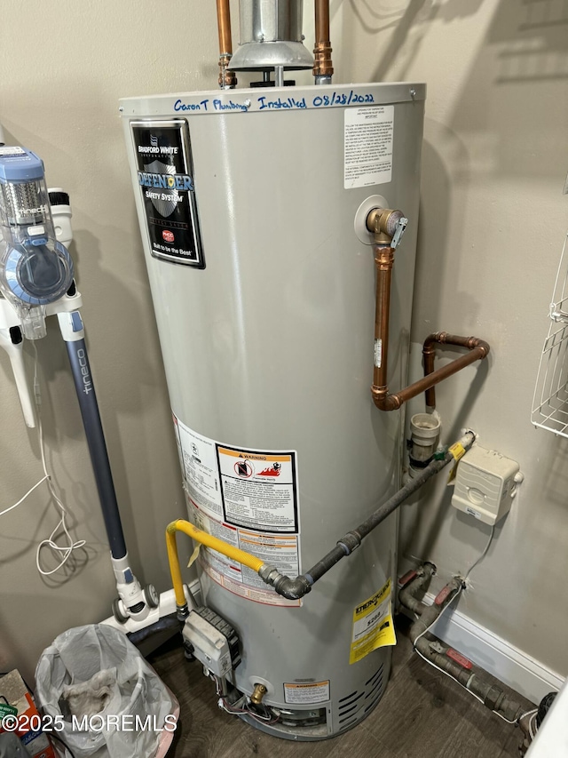 2560 Haverhill Ct, Toms River, NJ 08755 - utility room with water heater