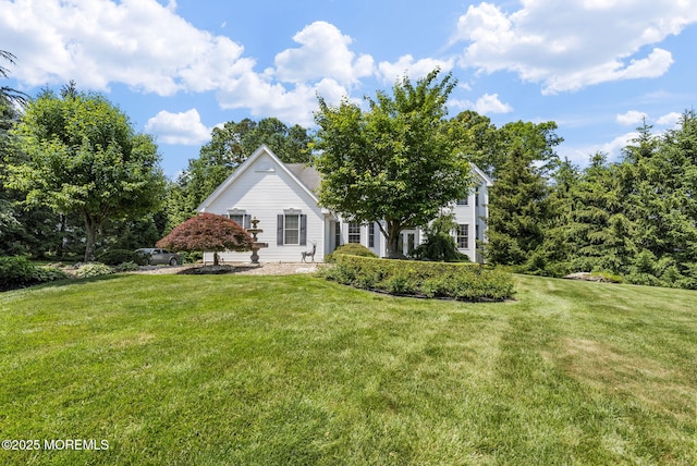 12 Conor Rd, Jackson, NJ 08527 - view of front of property featuring a front lawn