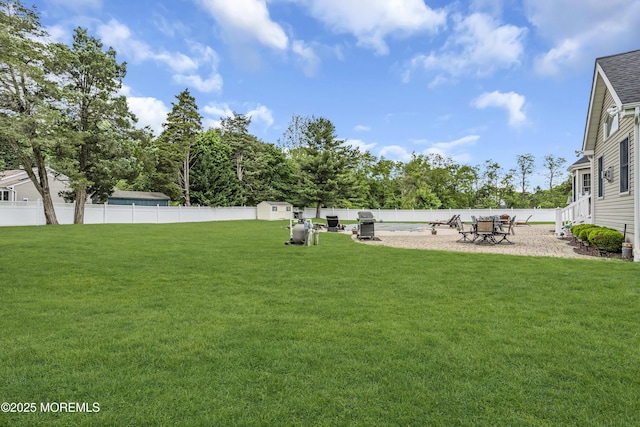 1 River Dr, Farmingdale, NJ 07727 - view of yard