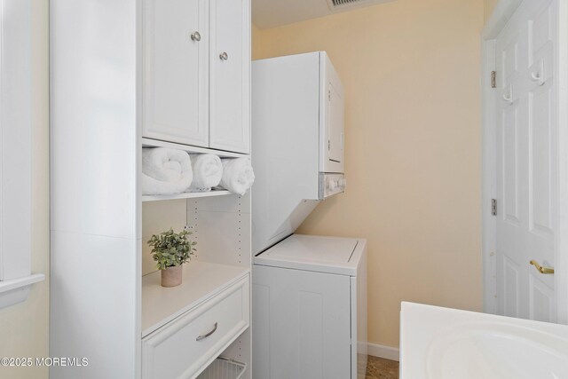 909 Jane Dr, Beach Haven West, NJ 08050