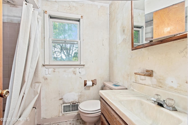 1233 Herkimer Rd, Brick, NJ 08724 - full bath with toilet, vanity, and curtained shower