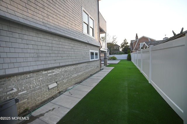 674 Lake Ave, Bay Head, NJ 08742 - view of yard
