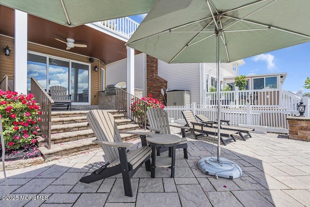 221 Bay Stream Dr, Toms River, NJ 08753 - porch featuring a ceiling fan and a patio